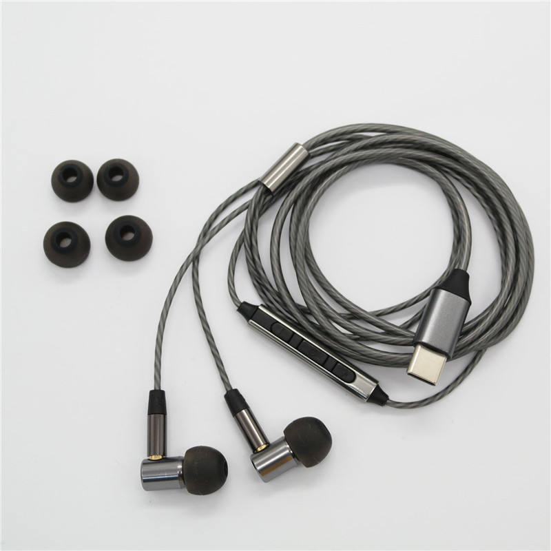 Type-C Wired In-ear Metal Earphone with Inline Microphone, 6mm Speaker Unit