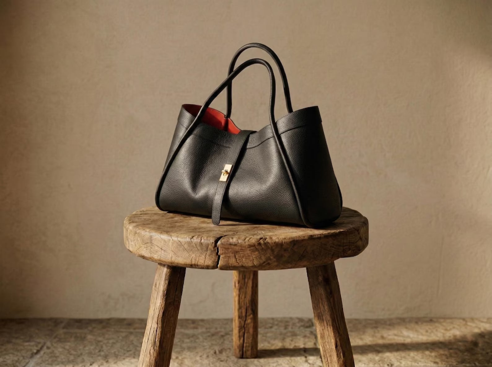 Gold Lock Genuine Leather Large Capacity Work Tote Bag