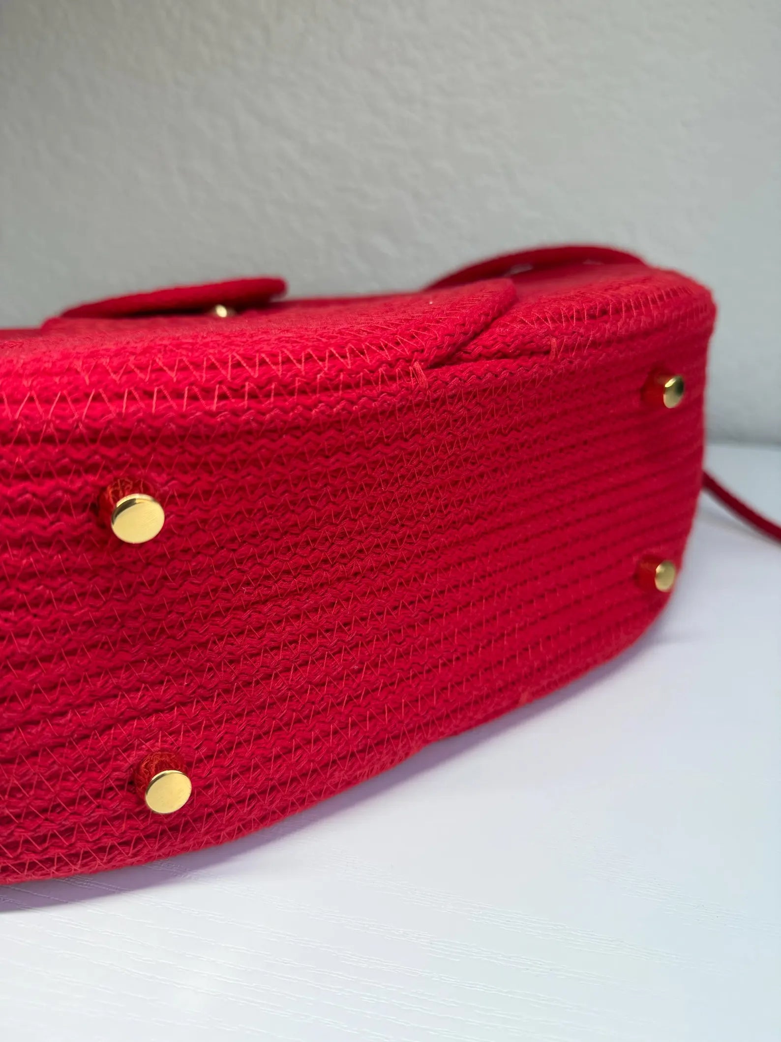 Bright Red Knotted Woven Top Handle Daily Handbag